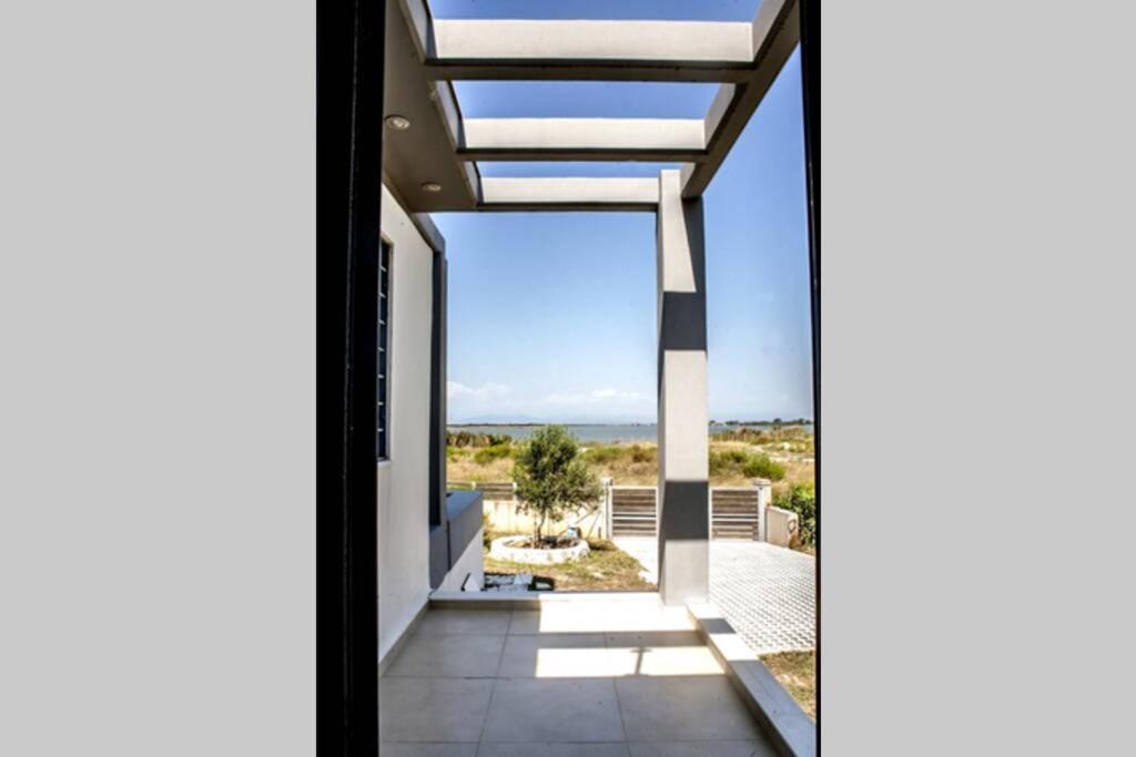 K Villa Lefkáda エクステリア 写真